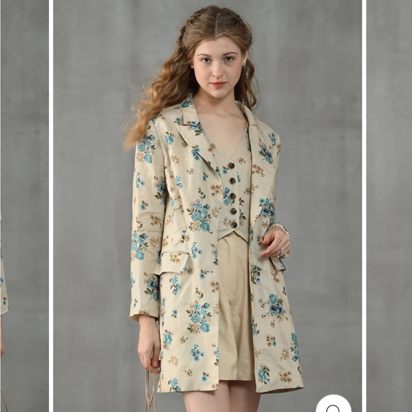 Rococo Linen Corset Trench Coat - Picture 1 of 11